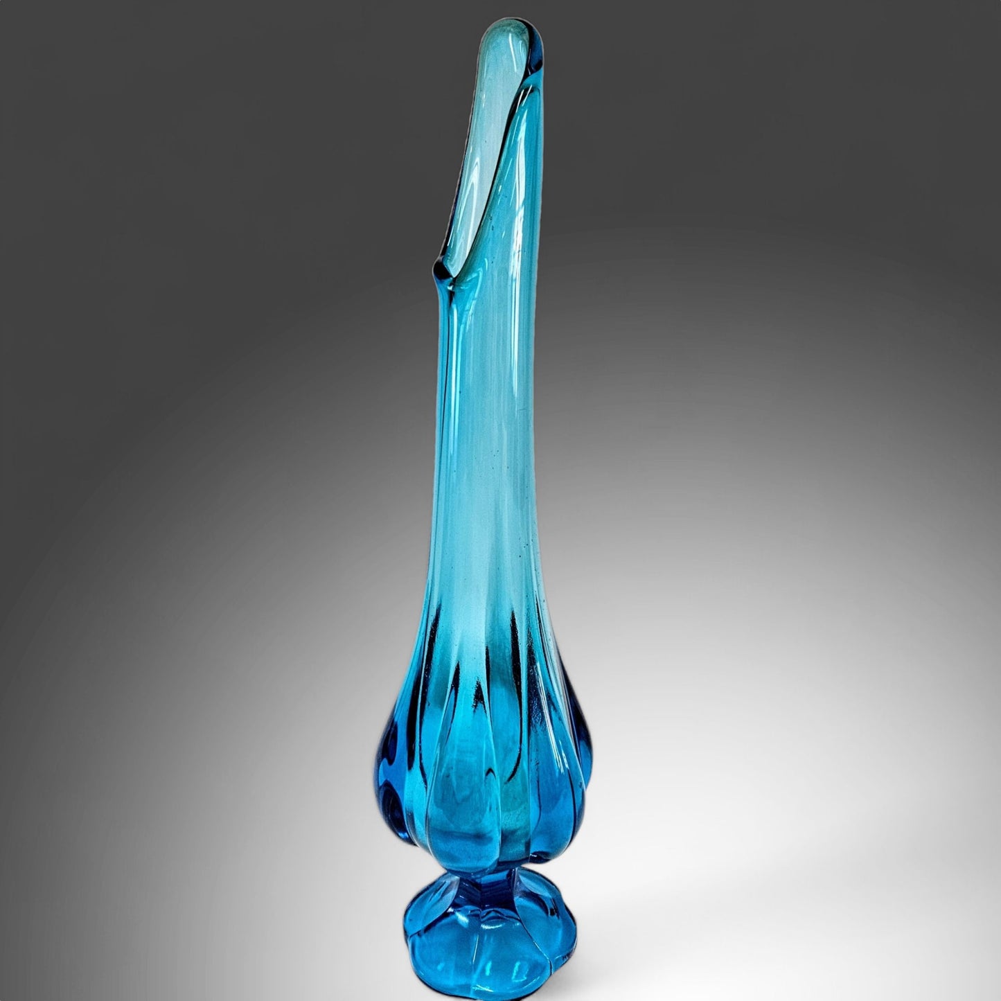 Vintage MCM LE Smith Blue 15” Six Petal Swung Vase / Stretch Vase / Art Glass