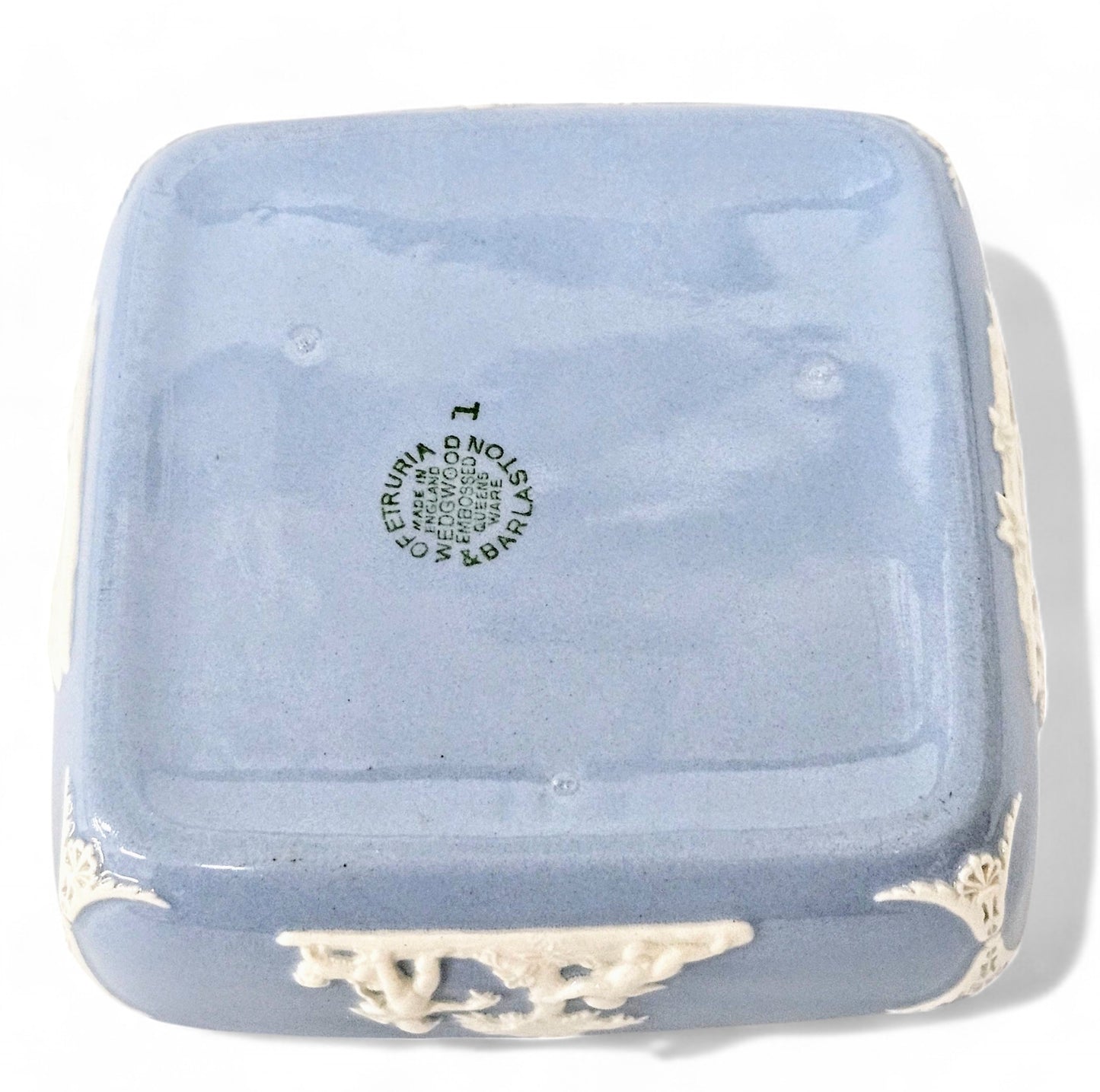 Wedgwood Square Trinket Box Cream on Lavender Blue Jasperware MINT