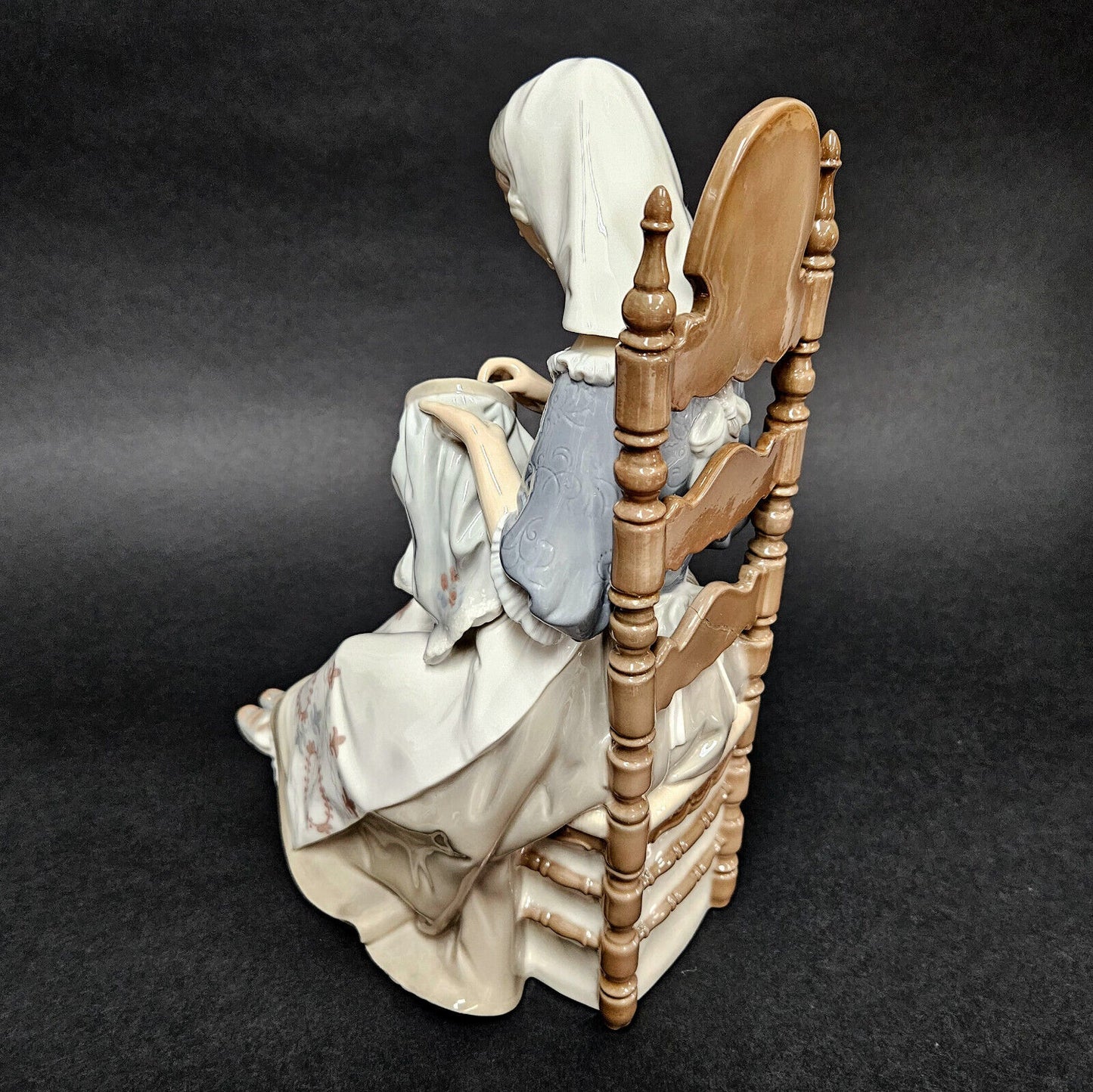 Lladro #4865 Lady Sewing Embroidering in Chair | Large Figurine Retired MINT