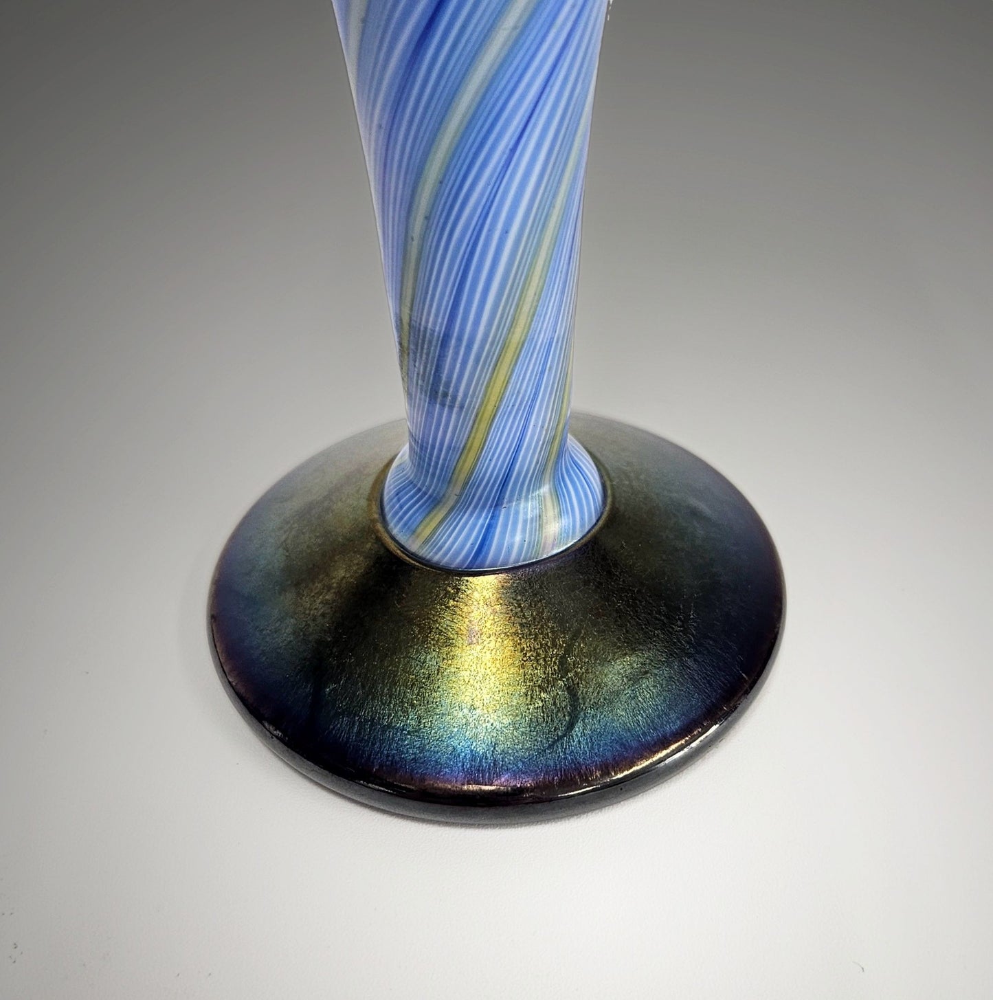 Steven Lundberg Art Glass Vase | Ruffled Trumpet Vase | Signed and Dated 2002