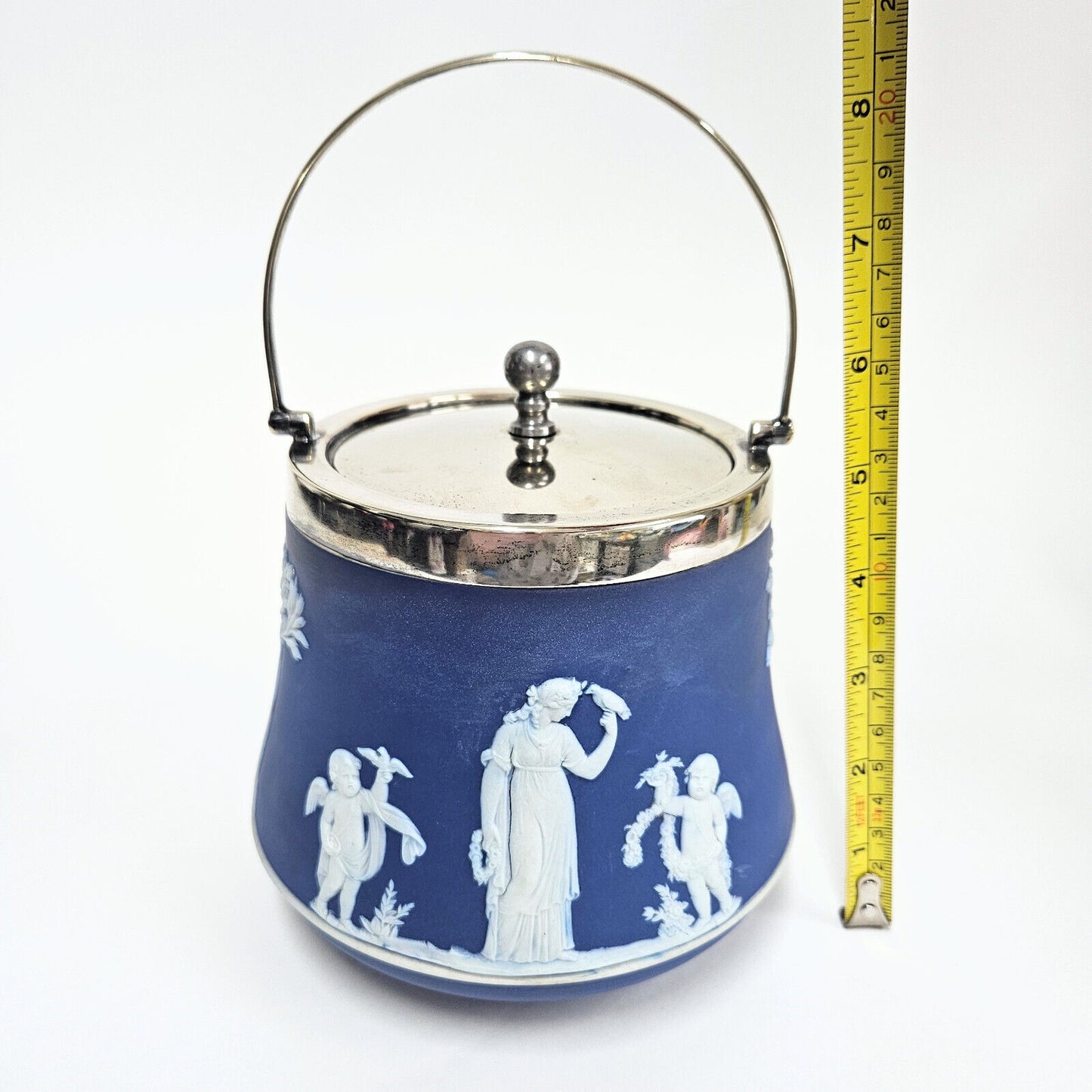 Wedgwood Jasperware Biscuit Jar - Antique -  Stamped