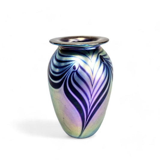 Robert Eickholt Blown Glass Iridescent Pulled Feather Vase Signed and Dated 1988