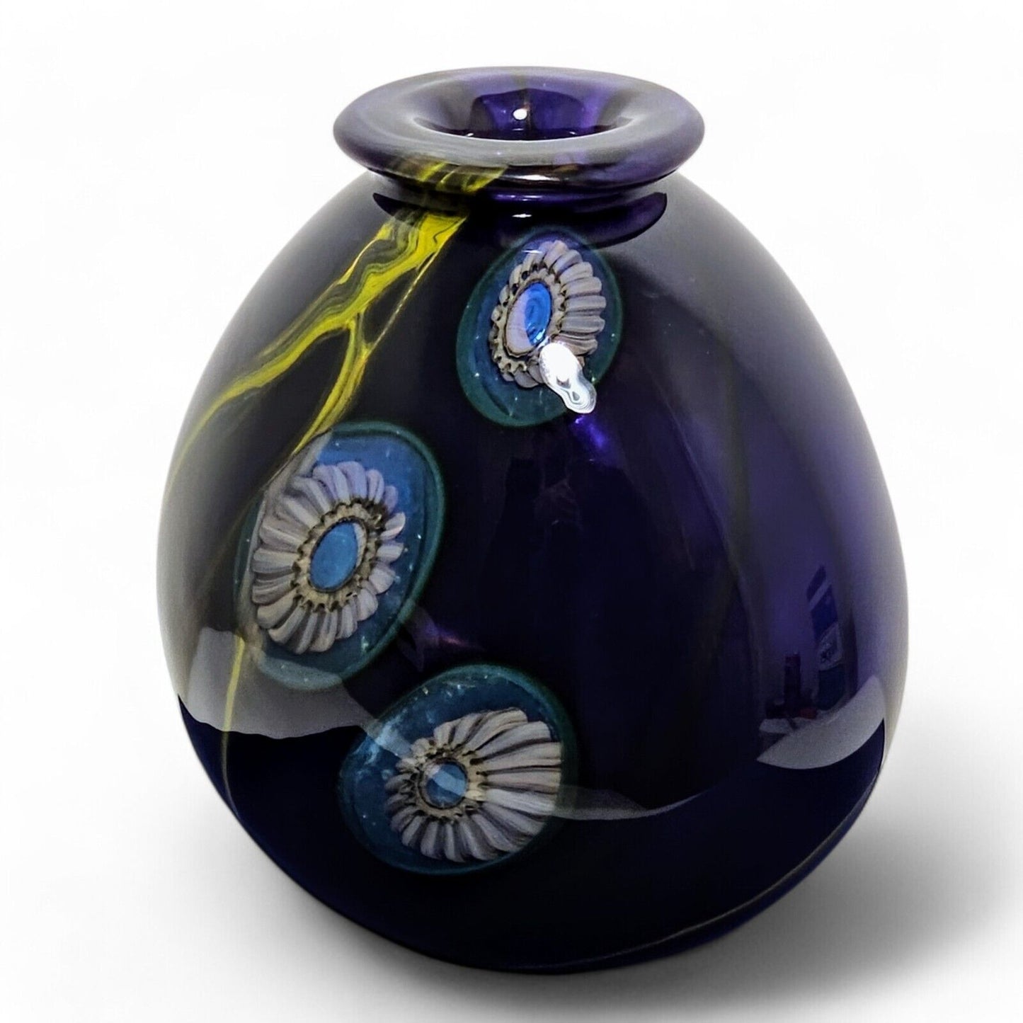 Robert Eickholt Dark Purple Sea Anemone Art Glass Vase Signed & Dated - 2007