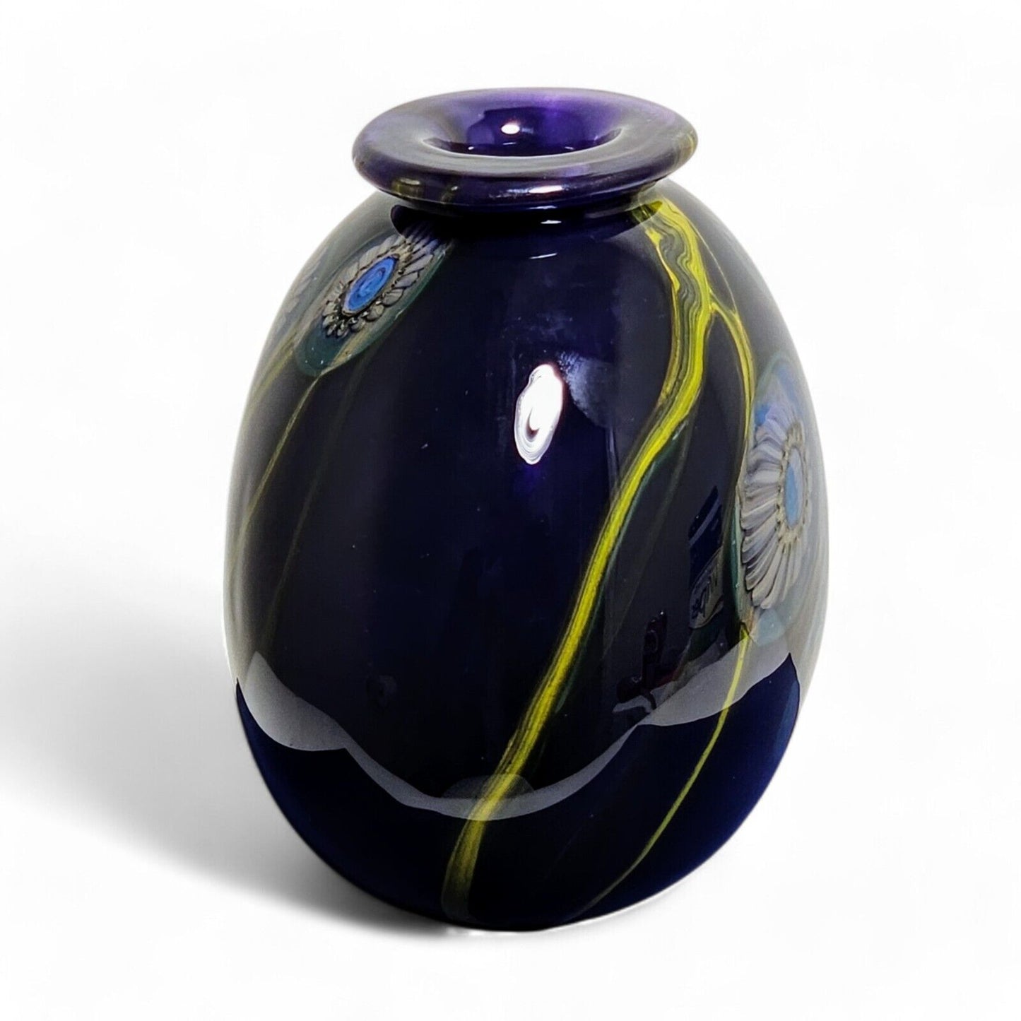 Robert Eickholt Dark Purple Sea Anemone Art Glass Vase Signed & Dated - 2007