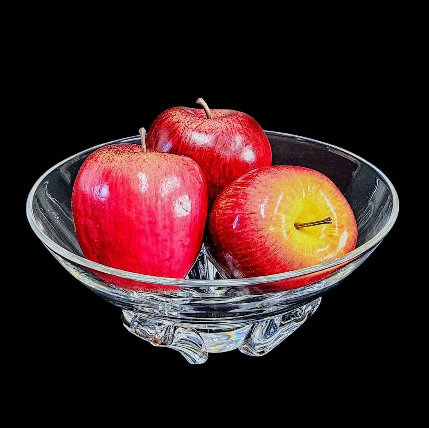 Steuben Trillium Footed Crystal Bowl 8059 | Signed with apples