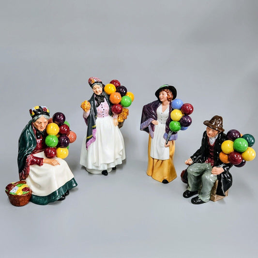 Royal Doulton 4 Figurines Street Vendors Collection Vintage (1939 - 1998)